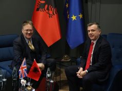 Balla takim me ambasadorin britanik Nick Abbott: Diaspora shqiptate në Britani, urë e rëndësishme lidhëse mes dy vendeve