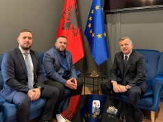 Histori Suksesi, Balla pret në Kuvend sipërmarrësin shqiptar nga Miçigani, Leonard Caushi