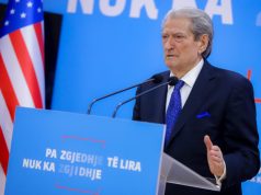 Berisha: Barazimi i të emëruarve me të zgjedhurit, shkelje flagrante e Kushtetutës