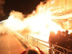 Gogu reagon ndaj protestës së opozitës: Qytetarët nuk duan zjarr e flakë, Shqipëria nuk ndalet
