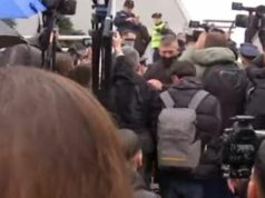 Protestë kundër rritjes së çmimit të energjisë, qytetarët ndalohen pranë Qeverisë së Kosovës