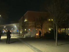 PD i vë zjarrin Tiranës/ Balla: “Protestat e dhunshme s’kanë vend në demokraci”