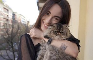 E pazakontë/ Macja “braktis” pronaren pas 7 vitesh. Aurora Ramazzotti: “Akti më i madh i dashurisë ishte ta lija të lirë”