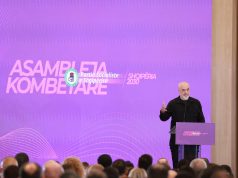 Rama riformaton qarqet: Balla merr Tiranën, largohen disa drejtues