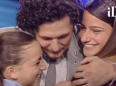 “Askush nuk na do”, rrëfimi prekës i Ermal Metës për vajzat që adoptoi