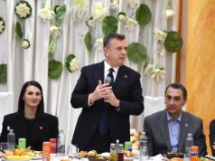 Balla iftar në Kavajë: Ramazani është muaj që na fton për reflektimi, solidaritet dhe më shumë mirësi ndaj njëri-tjetrit