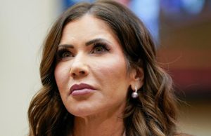 Trump largon Kristi Noem, emëron senatorin Markwayne Mullin në Homeland Security