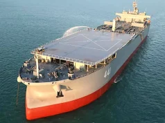 Tragjedi në det: Fundoset anija luftarake iraniane, mbi 140 persona zhduken