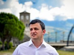 Analizat rrëzojnë pretendimet për HIV te Flamur Golemi, Bashkia flet për dezinformim