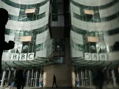 BBC shkurton deri në 2 mijë vende pune Vendimi për të kursyer 575 mln euro nga kostot operative