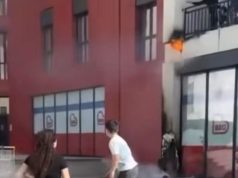 4 të arrestuar për zjarrin/ Flakët dyshohet se nisën nga mbetje kartoni te marketi, në hetim pronari dhe ndërtuesi