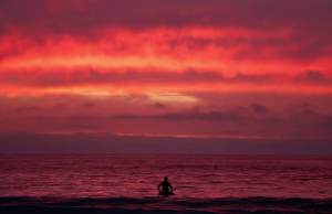 “Do bëhet edhe më keq”/ 2025 ndër vitet më të nxehta. Shkencëtarët paralajmërojnë për valë ekstreme të nxehti