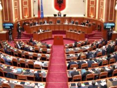 Alarm për sigurinë në Shqipëri/ Pas paralajmërimit për Iranin, anti-terrori në terren: nën monitorim ambasadat, Manza dhe hapësirat publike, shtohen efektivët