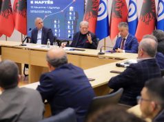 Berisha: S’ka asnjë litër naftë rezervë. Akuza ndaj qeverisë për taksën 60% dhe thirrje për protesta