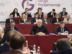 Video/ Rama mbledh grupin e PS. Udhëzime për ligjet, reformat dhe turin “Punët e Shqipërisë”. Ja deputetët që dolën nga rreshti