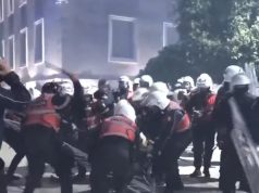 Bilanc lufte/ Mbi 20 të shoqëruar nga protesta, një polic përfundon te Trauma. Kapet çanta me molotovë