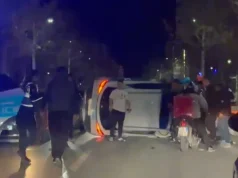 Si në filma në Vlorë! 15-vjeçari përmbys makinën e policisë pas ndjekjes së çmendur në qytet