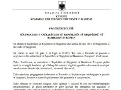 PS dhe opozita “shtrëngojnë duart” për integrimin! Zbardhet draft-rezoluta për zgjedhjet dhe korrupsionin