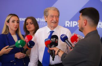 Mbyllet Kuvendi i PD/ Berisha zbulonin “planin e madh” si do marrë pushtetin