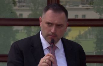 Nufi flet për ushtarët shqiptarë në Gaza: Ende jemi në fazën e diskutimeve me partnerët