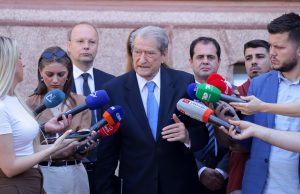 Berisha Komisionit të Venecias: Diferenca e financimit mes PD dhe PS ishte mbi 2700 herë