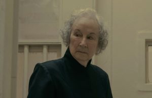 Kur shkrimtarja hyn në krijimin e saj! Atwood, rol episodik te “The Testaments”