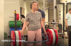 Të moshuarat në Tajvan japin leksion në palestër