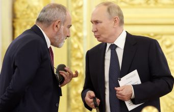 Shërbimet perëndimore pretendojnë se Moska po përdor dezinformimin dhe një skemë për transportimin e votuesve nga Rusia për të ndikuar në rezultatin e zgjedhjeve.