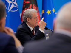 Berisha thirrje për “kryengritje paqësore” më 8 maj: “Çdo minutë t’ia kushtojmë protestës kundër Ramës”