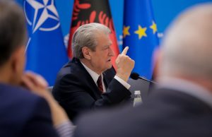 Berisha thirrje për “kryengritje paqësore” më 8 maj: “Çdo minutë t’ia kushtojmë protestës kundër Ramës”