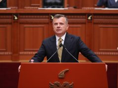 Balla nxjerr bllof Berishën: “Sali në rezolutën e Parlamentit Europian nuk u miratuan amendamentet e pista që nisët ju nga Tirana”