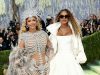 Met Gala 2026: Moda në ekstrem/ Nga rikthimi i Beyoncé te maskat dhe artet, yjet dominojnë tapetin e kuq