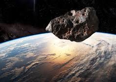 Asteroidi “vjen” më afër Tokës se Hëna/ NASA monitoron shkëmbin gjigant që kalon sot pranë planetit