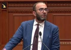 Bardhi: Raporti i IBAR konfirmon shqetësimet e opozitës për Ballukun, korrupsionin dhe zgjedhjet