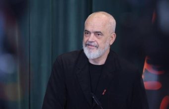 (Video) Rama përplaset me CNN/ Kryeministri: Nuk ka projekt për Zvërnecin, po sulmohemi me lajme të rreme