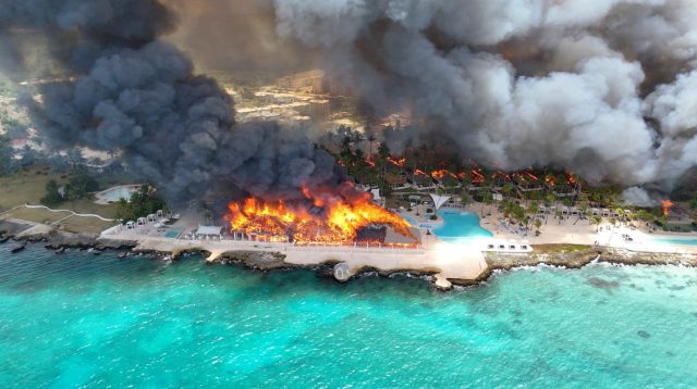 Fire breaks out at resort in Dominican Republic