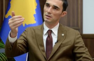 Kosovë/ Ish-ministri Endrit Shala dënohet me 2 vjet burg për konflikt interesi