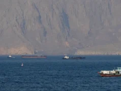 Tre marinarë humbin jetën/ SHBA godet një cisternë pranë Omanit, përshkallëzohet konflikti me Iranin