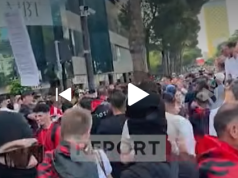 Tensione në ditën e 15-të të protestës/ Report tv: shfaqen persona të maskuar para Kryeministrisë