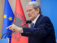 Berisha sulmon Kushtetuesen për McGonigal: Zbatoi porosinë e Ramës, do shkojmë në Strasburg