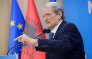 Berisha sulmon Kushtetuesen për McGonigal: Zbatoi porosinë e Ramës, do shkojmë në Strasburg
