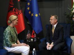 Balla takim me Nancy VanHorn: Shqipëri-SHBA, partneritet strategjik në nivel të shkëlqyer