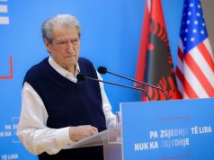 Berisha shpërthen për hotelin “Zig-Zag”: Ndodhet në tokën që pretendon familja Rama!