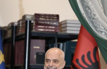 ENI hyn në projektin energjetik të Shqipërisë, Rama: Garanci për rezervat strategjike të naftës