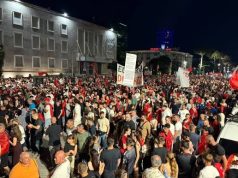 Pas 23 ditësh në shesh, protestuesit kërkojnë qeveri teknike dhe largimin e Ramës