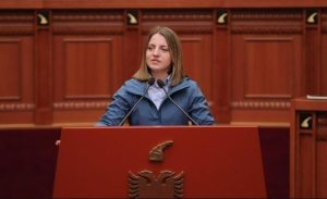 Krisje në PS? Marjana Koçeku shpall largimin: Nga sot jam deputete e ...