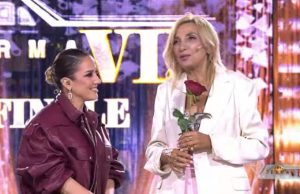Mimoza Ahmeti fiton “Ferma VIP 3”, poetja triumfon dhe rrëmben çmimin e madh