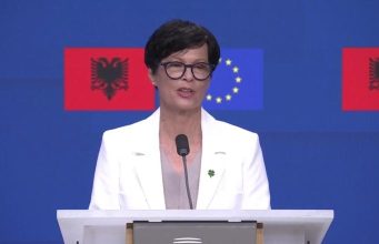 Marta Kos: Para protestave ramë dakord me qeverinë shqiptare të shfuqizohen ndryshimet për zonat e mbrojtura dhe investimet strategjike