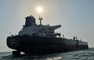 Houthit sulmojnë cisternat saudite/ Sulme ndaj anijeve në Detin e Kuq, SHBA godet Iranin për natën e 12-të radhazi