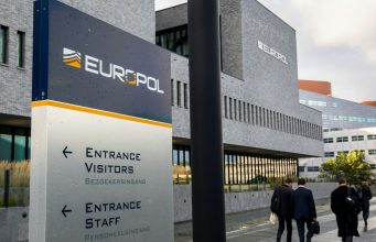 Operacioni “Medusa”, 57 të arrestuar në Europë për planifikim përdhunimesh ndaj partnereve